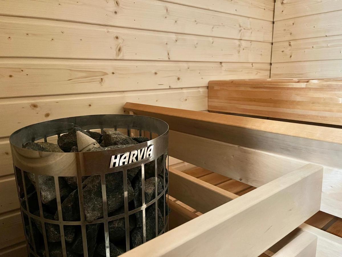 Tammer Huoneistot - City Suite 1 - Sauna, Balcony & Free Parking Tampere Eksteriør billede